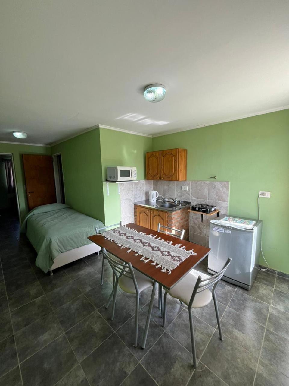 Departamentos El Alamo Apartman Comandante Luis Piedra Buena Kültér fotó